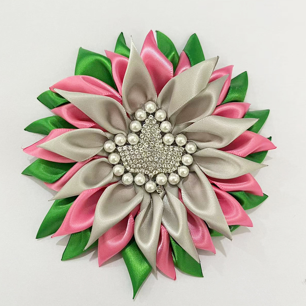 Embroidery Alpha - Exquisite pink and green satin handmade