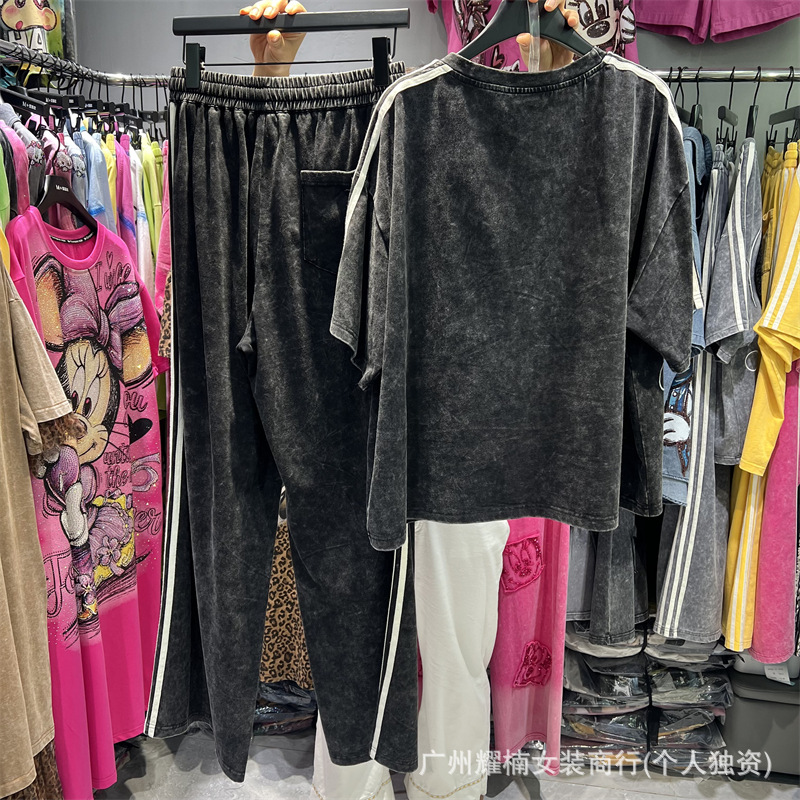 American Style Women Two-piece - Embroidery Class ulasan dan harga