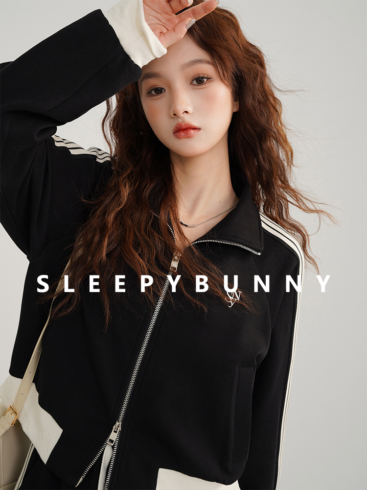 Vintage Sporty Casual Black Wh - Embroidery Jacket ulasan dan harga
