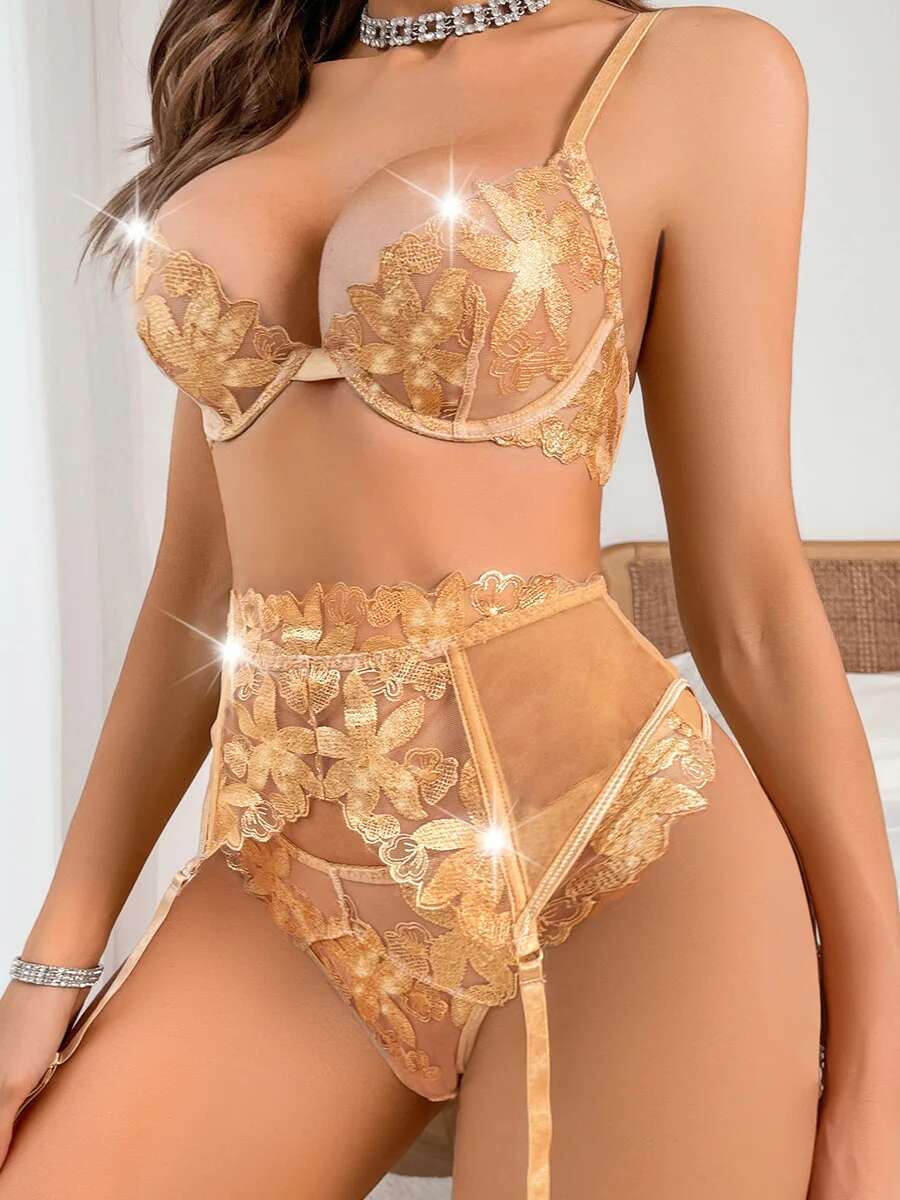 New Three Piece Fun Set Gold F - Embroidery Class ulasan dan harga