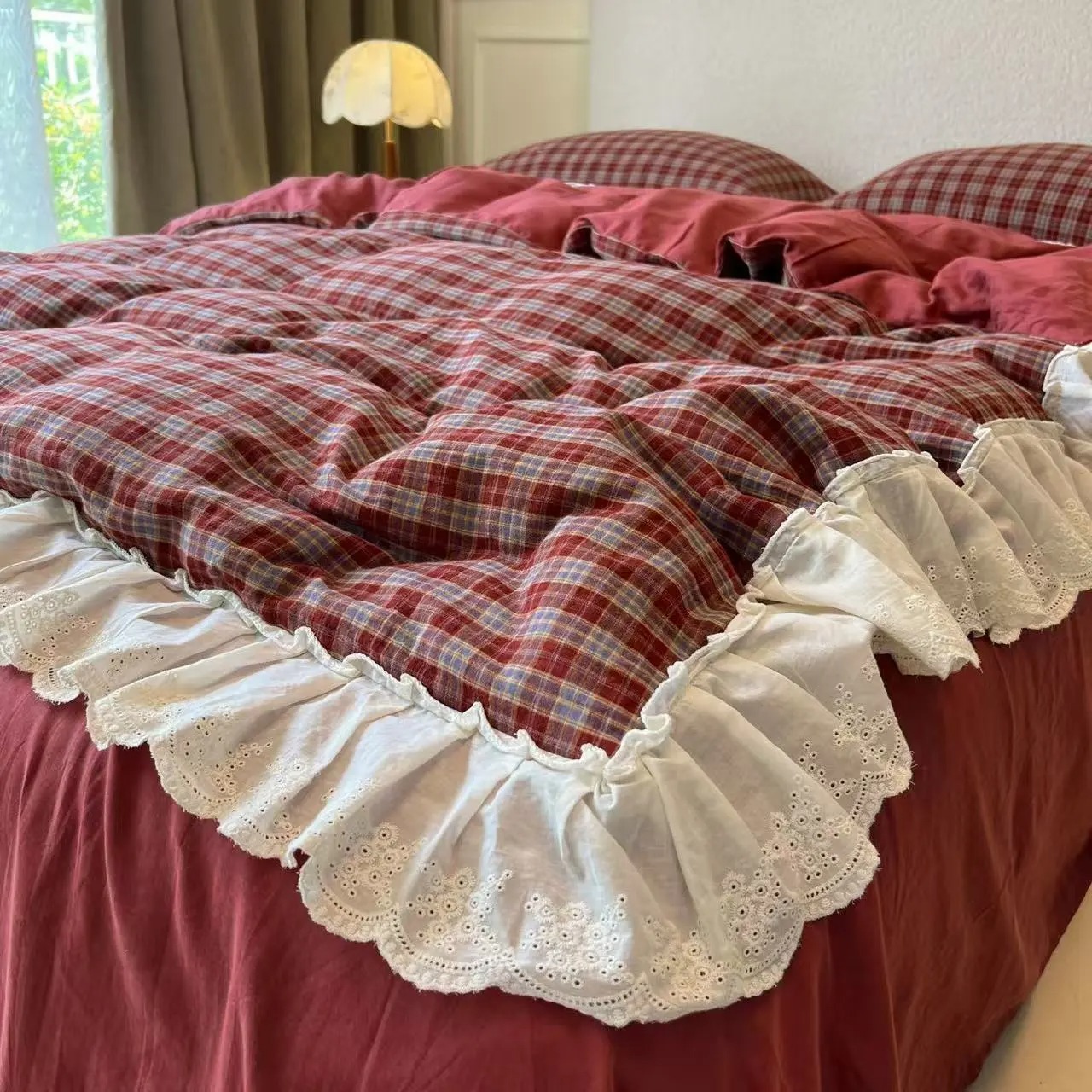 Korean-Style Red Plaid Washed  - Embroidery Quilt Cover ulasan dan harga