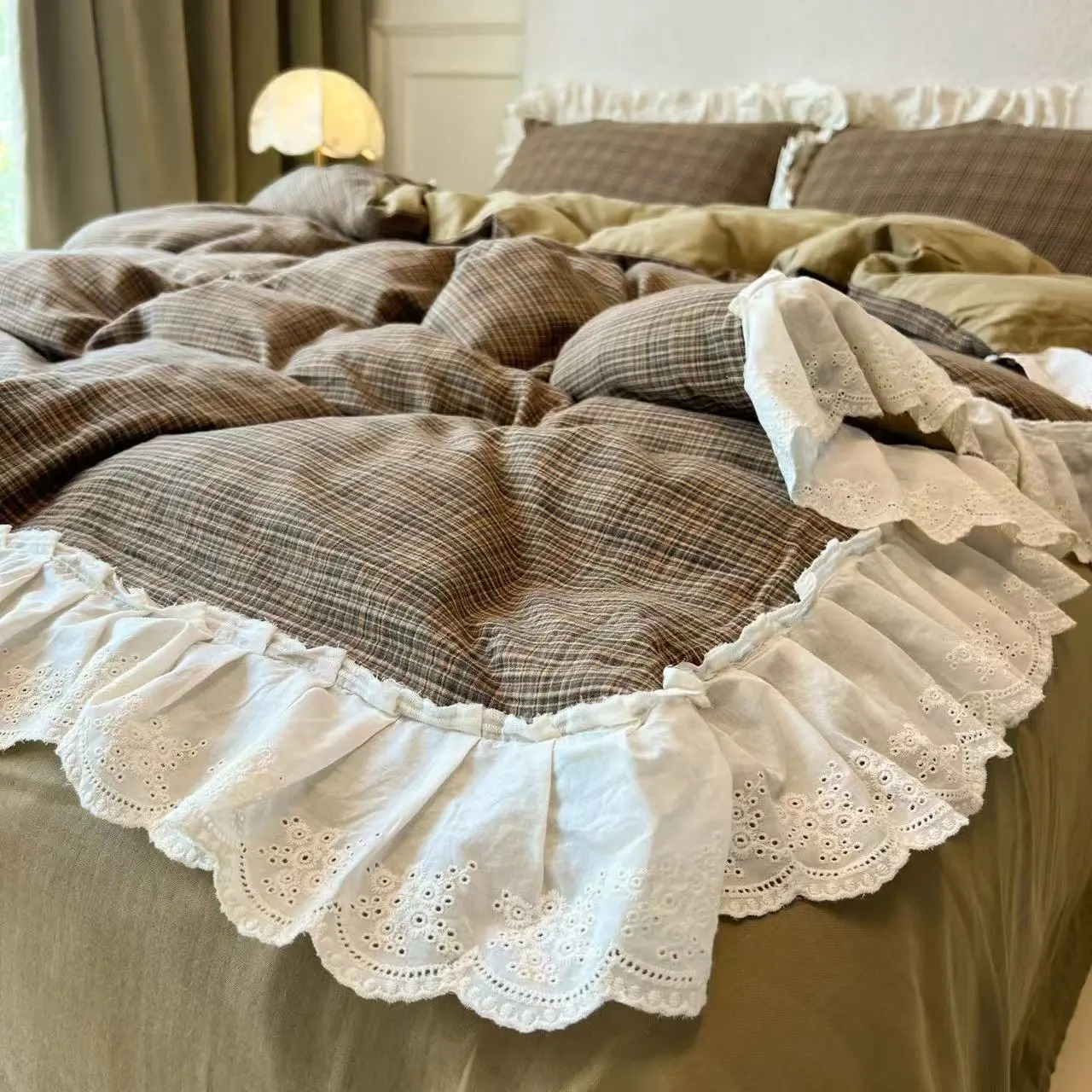 Korean-Style Red Plaid Washed  - Embroidery Quilt Cover ulasan dan harga