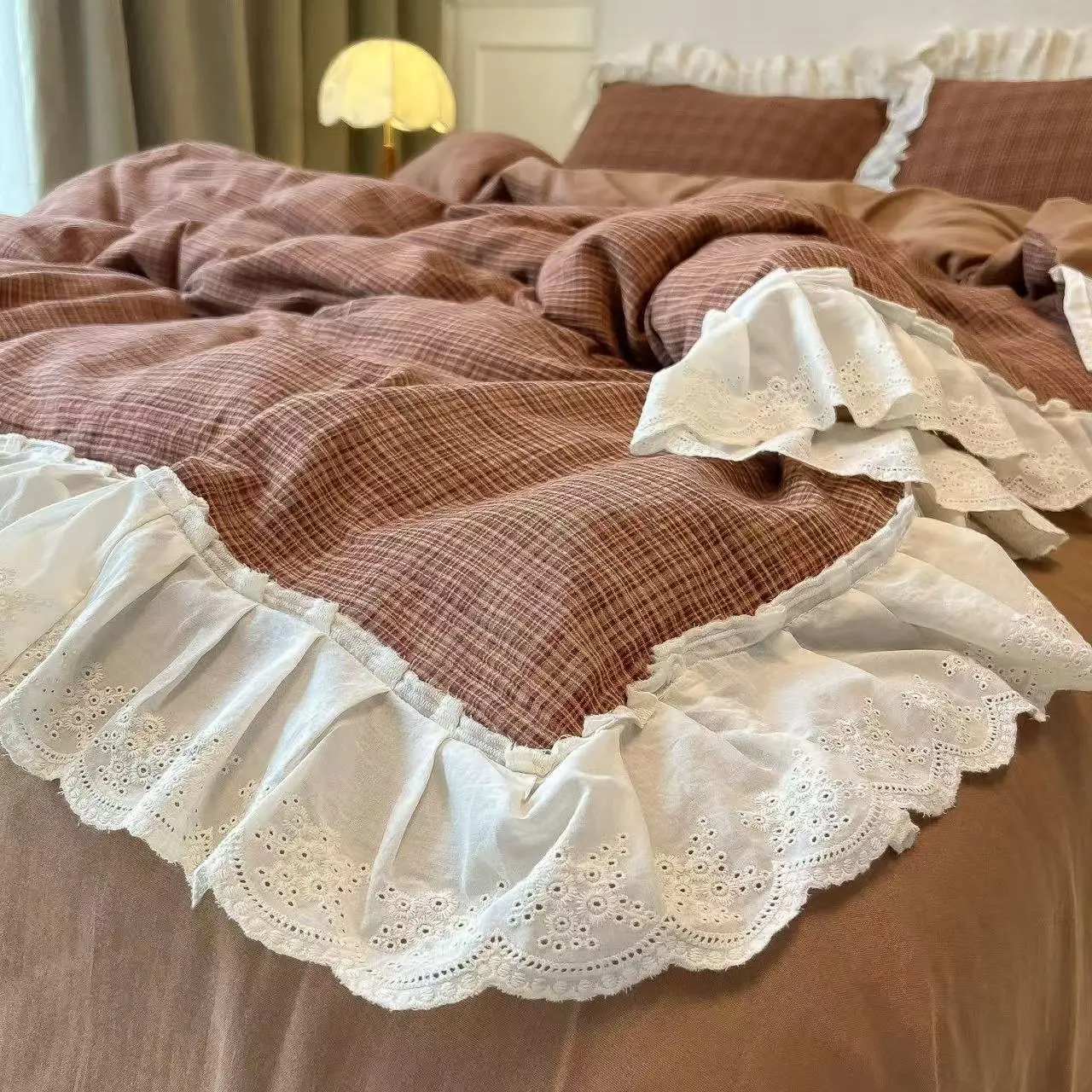 Korean-Style Red Plaid Washed  - Embroidery Quilt Cover ulasan dan harga