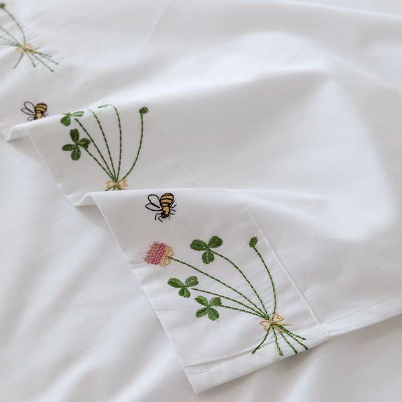 Pure White Bedding Sheet Flora - Embroidery Quilt Cover ulasan dan harga