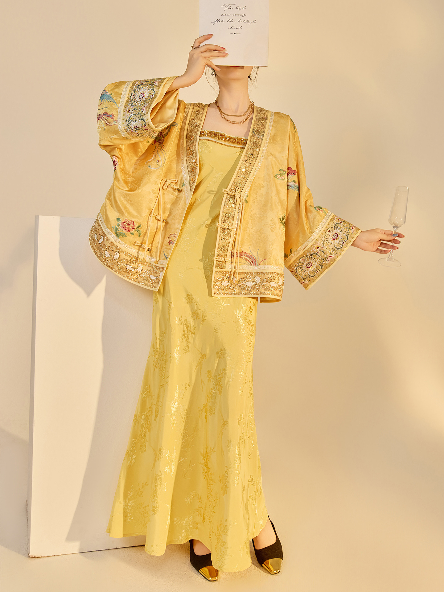 Autumn New Fashion V-neck High - Embroidery Jacket ulasan dan harga